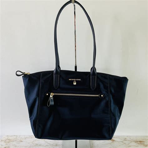 michael kors kelsey zip tote